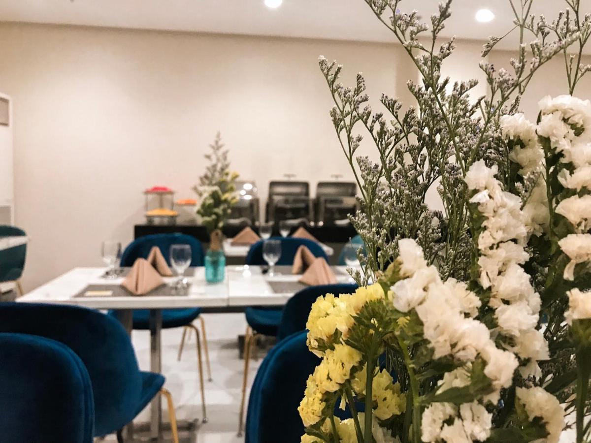 Crevice Hotel Davao City Εξωτερικό φωτογραφία
