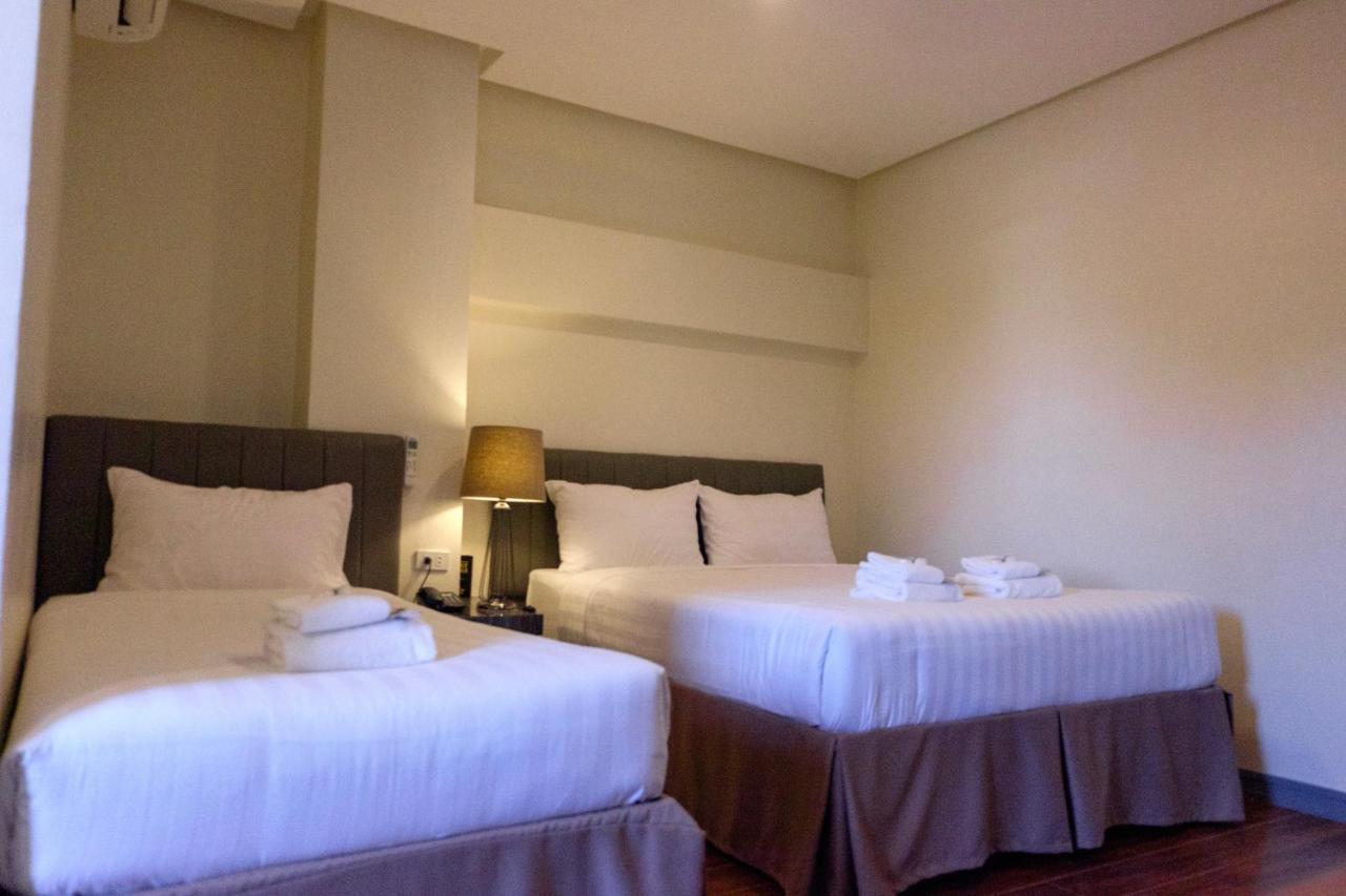 Crevice Hotel Davao City Εξωτερικό φωτογραφία