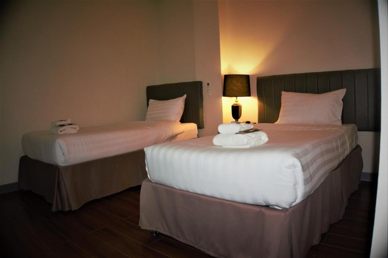 Crevice Hotel Davao City Εξωτερικό φωτογραφία